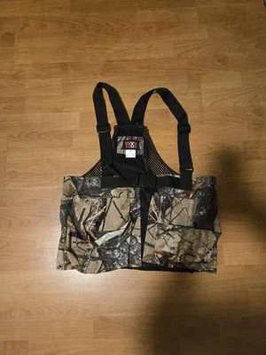 WXY Men's Bird Hunting Vest Clip Vest Advantage Camo Sz M Camping Hiking  - Image 1 of 4