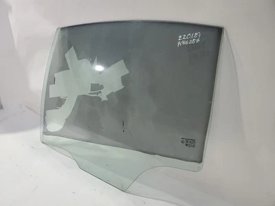 Pontiac G8 2008 2009 OEM puerta trasera izquierda vidrio  Foto 1 de 4