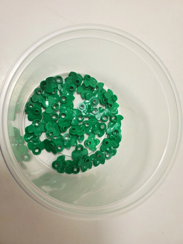 32607 LEGO Parts Plate Plant Round 1x1 with 3 Leaves GREEN - Lot of 4 6229130 - Image 1 of 1