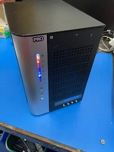 Thecus N7700PRO 7-Bay Storage NAS Obudowa "Samotestowanie" Błąd - Bez HDDS lub Caddies - Zdjęcie 1 z 12
