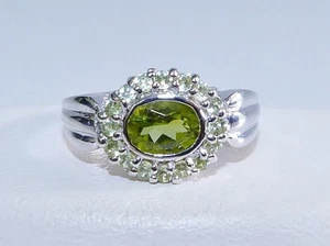 GENUINE! 1.56cts! Peridot Oval/Round Cut Halo Ring Solid Sterling Silver 925 - Picture 1 of 8