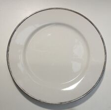 Maxwell & Williams White Platinum Pure Hand Painted Quality Porcelain Plate 19cm