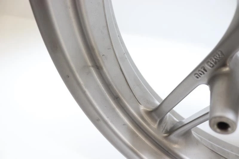 Llanta delantera BMW K 1200 RS 1999 a 2001 Foto 1 de 4