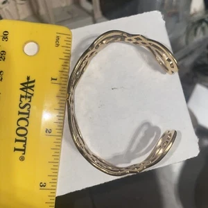 Vintage Sterling 925 Silver Gold Plated Bracelet Has Small Split 21gr - Picture 1 of 4