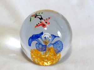 Gorgeous Handblown Glass Paperweight Butterflies Above Flower EXC - Picture 1 of 6