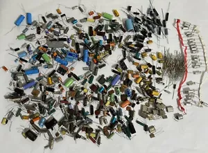 Huge Lot Capacitors Prague GI Sangamo ++ NOS Vintage - Picture 1 of 22