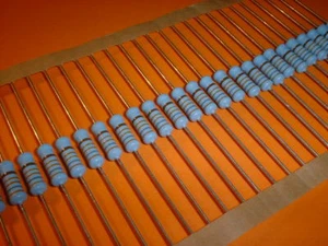 25x 383 kOhm / 1 Watt 500V Metallschicht Widerstand BF0414 Vishay Beyschlag - Picture 1 of 2