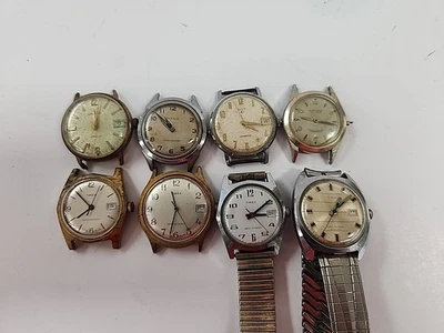 Lote de relojes de colección Benrus, Elgin, Waltham, Winthrop, Timex para piezas o reparación como está Foto 1 de 4