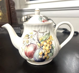 Arthur Wood Teapot 6364 Fruit & Blossom Vintage Staffordshire England VGC - Picture 1 of 7