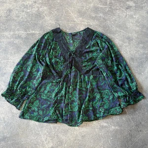 Torrid Babydoll Crinkle Lurex Chiffon Crochet Lace-Up Top Womens 4 Green Black - Picture 1 of 9