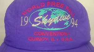 Sombrero a presión púrpura de la Convención Mundial de Otoño Libre Quincy Illinois 1994 paracaidismo - Imagen 1 de 8