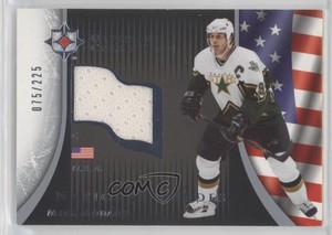 2005-06 Ultimate Collection National Heroes /225 Mike Modano #NHJ-MM HOF