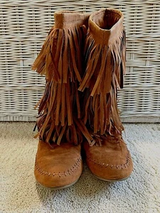 FRINGED MOCCASIN BOOTS   3 Layer Fringe  Calf High   Women's Size 8M  Suede  EUC - Picture 1 of 8