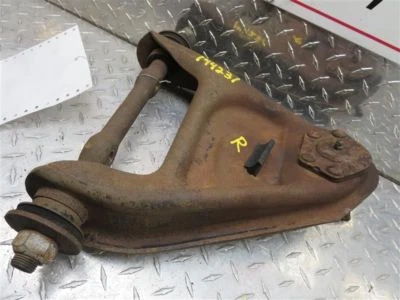 Brazo de control superior derecho pasajero delantero para camioneta Chevrolet 10 73-95 61014 Foto 1 de 4