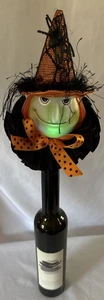 Skurril Halloween beleuchtet Farbwechsel Hexe Flaschenverschluss 9x6" - Bild 1 von 9