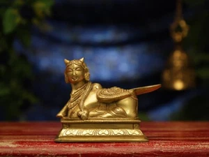 Estatua Nandi de latón Shiva y Parvati vaca sentada decoración del hogar estatuilla escultura - Imagen 1 de 7