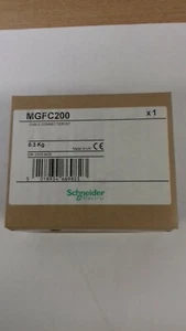 SCHNEIDER MGFC200 BUSBAR CLAMPS - Picture 1 of 3
