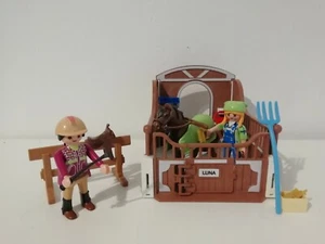 PLAYMOBIL. TIENDA PLAYMOXOY76. ESTABLO CUADRA CABALLO AMAZONA. - Picture 1 of 4
