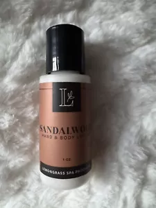 Lozione mani e corpo in legno di sandalo Lemongrass Spa - Foto 1 di 2