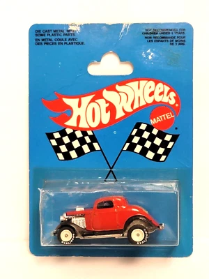 DE COLECCIÓN - 1986 HOT WHEELS - 3 VENTANAS 34 - BUJES BLANCOS - TARJETA RARA - PILOTOS REALES Foto 1 de 4