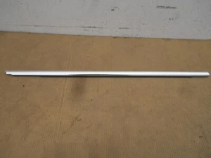 aa20548 Mercedes A220 A250 2019 2020 2021 Front RH door Weather Molding Trim - Picture 1 of 6