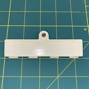 LeapFrog Fridge Farm Animal Magnet Replacement Battery Cover Door - Picture 1 of 3