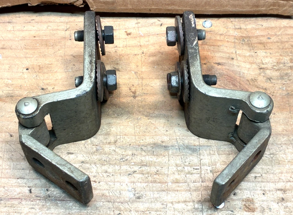 1960-1963 FORD FALCON 2 DOOR & 4 DR FRONT DOOR ONLY UPPER DOOR HINGES 1961 1962 Foto 1 de 4