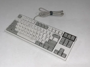 TOPRE CORPORATION REALFORCE R2TL-USV-IV AHBZ02 Mechanical Keyboard 87 keys Ivory - Picture 1 of 12