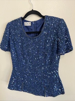 Top de Noche Formal De Colección Zafiro Azul Seda Con Cuentas Por SCALA Talla S-M ¡Como Nuevo!! Foto 1 de 4
