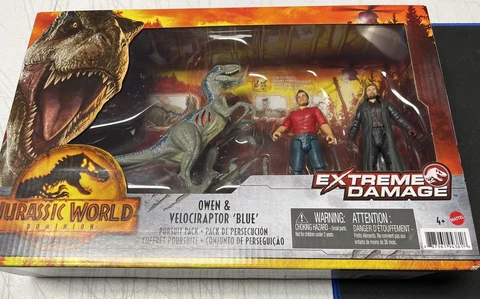 Jurassic World Dominion OWEN & VELOCIRAPTOR BLUE Extreme Damage Pursuit Pack New Cover