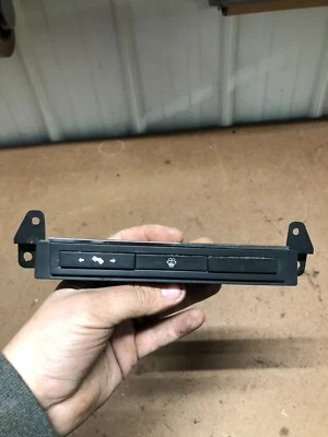 2007-2013 CADILLAC ESCALADE POWER PEDAL REAR WASHER SWITCH OEM 10374536 2 Button - Image 1 of 4