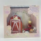 Precious Moments Play Along Country Lane Annie Red Barn w Animals 2002 New Toy
