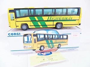 CORGI 91917 'PLAXTON PARAMOUNT HIGHWAYMAN COACH/BUS' 1:64. MIB/BOXED. - Picture 1 of 8