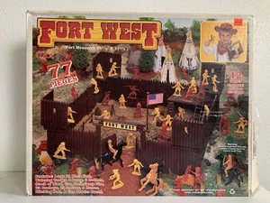 Komplett! VINTAGE "FORT WEST" WESTERN COWBOYS & INDIANER SPIELSETTim Mee Toys - Bild 1 von 13