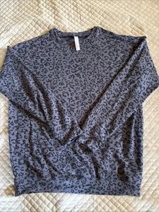 Athleta Balance Pullover Sweatshirt Cheetah Grey Sweatshirt Size XS - Picture 1 of 6