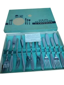 Vintage Oneida Set Fish Knives & Forks x 6 In Original Box Solid Stainless Steel - Picture 1 of 8