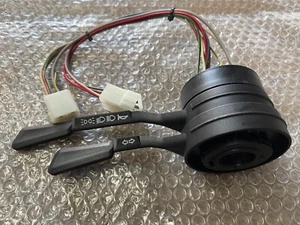 GRUPPO COMANDO DEVIATORE AVVISATORE PIAGGIO APE POKER   BENZINA DIESEL - Photo 1 sur 4