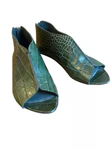 Jenni Kayne Size 7 Leather Embossed Animal Print Flats Zip Forest Green Boho - Picture 1 of 13