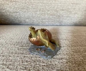 Geek Gear Harry Potter Norbert Hagrid Pet Dragon Hatching Egg Ornament Figure - Picture 1 of 6