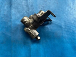 MG F & MG TF Bremskompensationsventil (SJD100880) - Bild 1 von 2