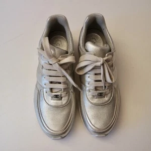 CHANEL SNEAKER SILVER LEDER - Bild 1 von 5