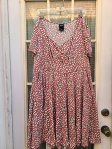 Nuevo Vestido Patinador Torrid Disney Bambi Elástico Challis Fruncido Corpiño con Bolsillos 2X - Imagen 1 de 12