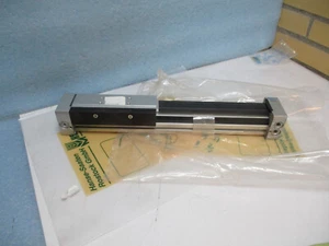 Accionamiento lineal Festo DGC-25-200-G-PPV-A 532447 - Imagen 1 de 2