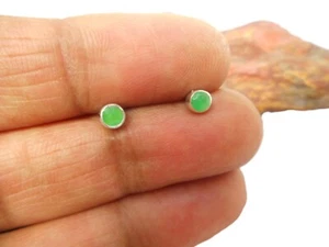 Small Green Round EMERALD Sterling Silver 925 Gemstone Stud earrings - 3 mm - Picture 1 of 5
