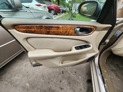 2004 2006 2007 08 2009 JAGUAR XJ8 VANDEN PLAS LEFT FRONT INTERIOR DOOR PANEL ADX - Image 1 of 2
