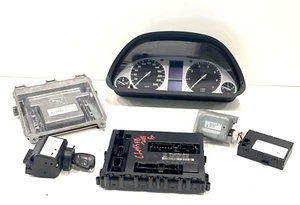 Set ECU Motor Mercedes Classe B W245 1.7B 5WK90921-SIM266 Siemens - Imagen 1 de 8