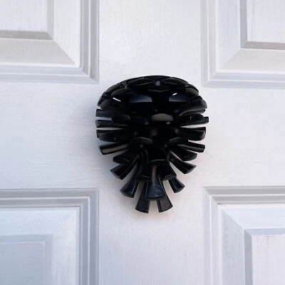 Llamador de puerta de piña de Michael Healy - acabado negro mate (tamaño estándar) Foto 1 de 4