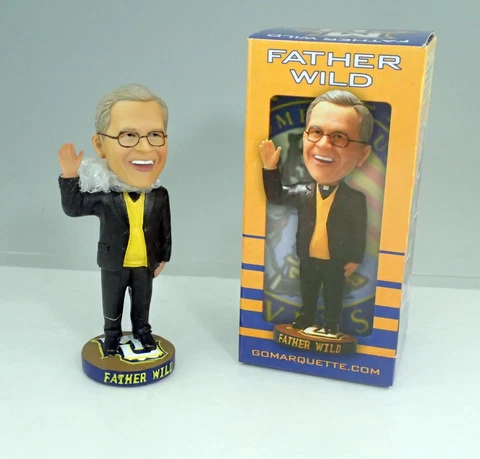 Marquette Golden Eagles Warriors Father Wild Bobblehead In Box Cover