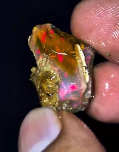 very rare Natural Ethiopian Opal Rough, Raw Opal, welo fire opal, 1530 - Picture 1 of 4