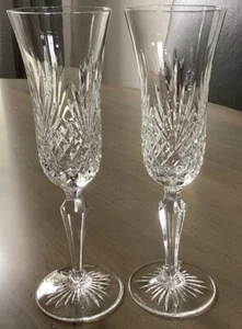 Set di (2) Flauti Champagne Wedgwood MAJESTY Cristallo Trasparente - SPLENDIDI - Foto 1 di 2